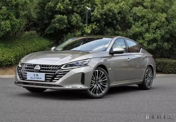 中国有些人喜欢日系车，原因不少。日系车特点是下限高，所有主要技术经过多年积累验证