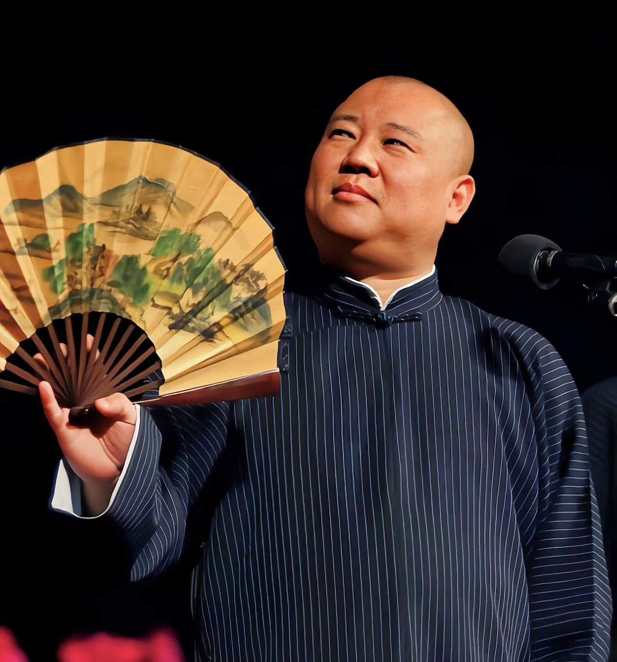 郭德纲的通报结果已经出来了 ，只是被罚了48万。其实这点钱对他来说只是毛毛雨而已