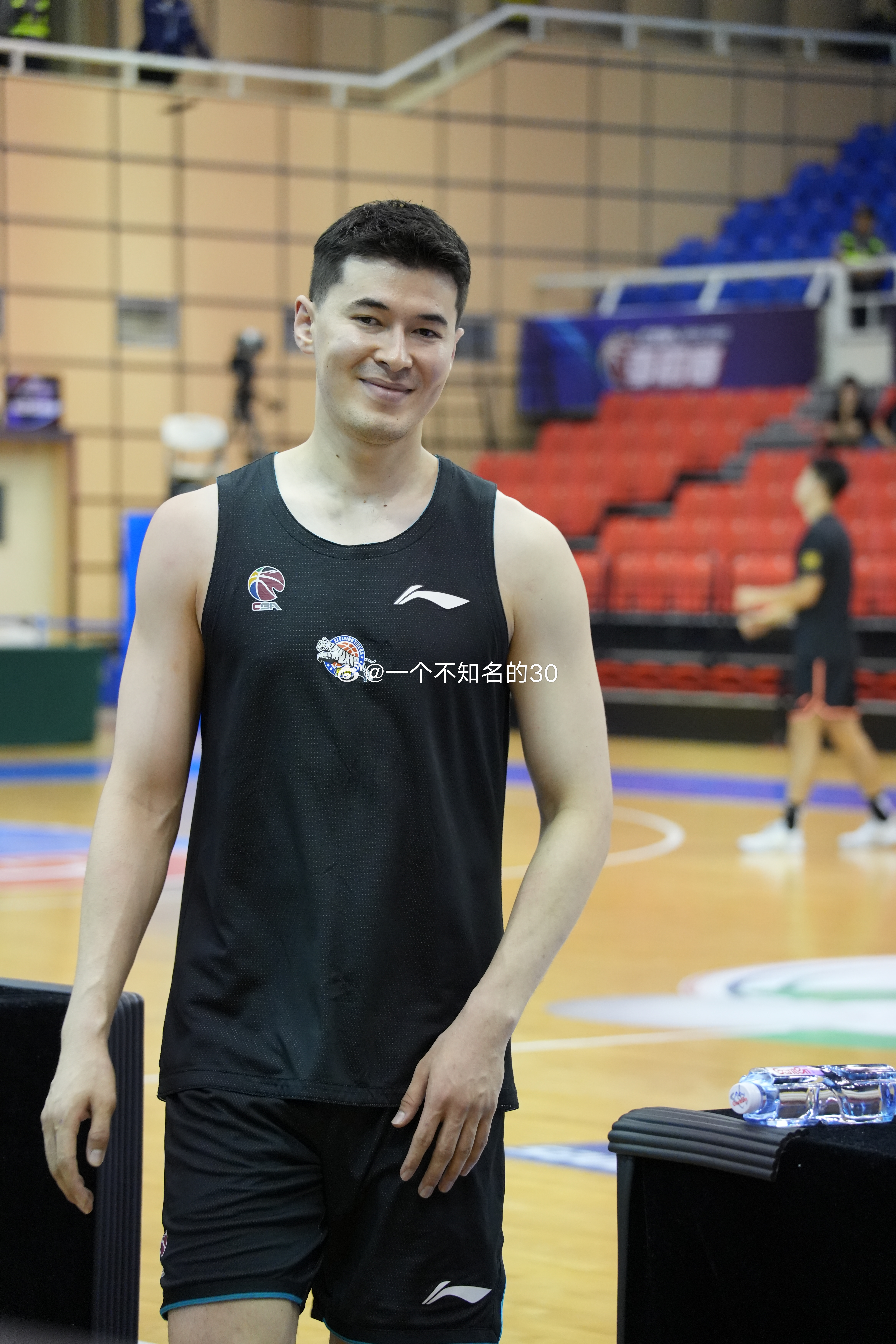 阿不都沙拉木  生日快乐我们的大寿星🫶远离伤病，幸福快乐❤️ 