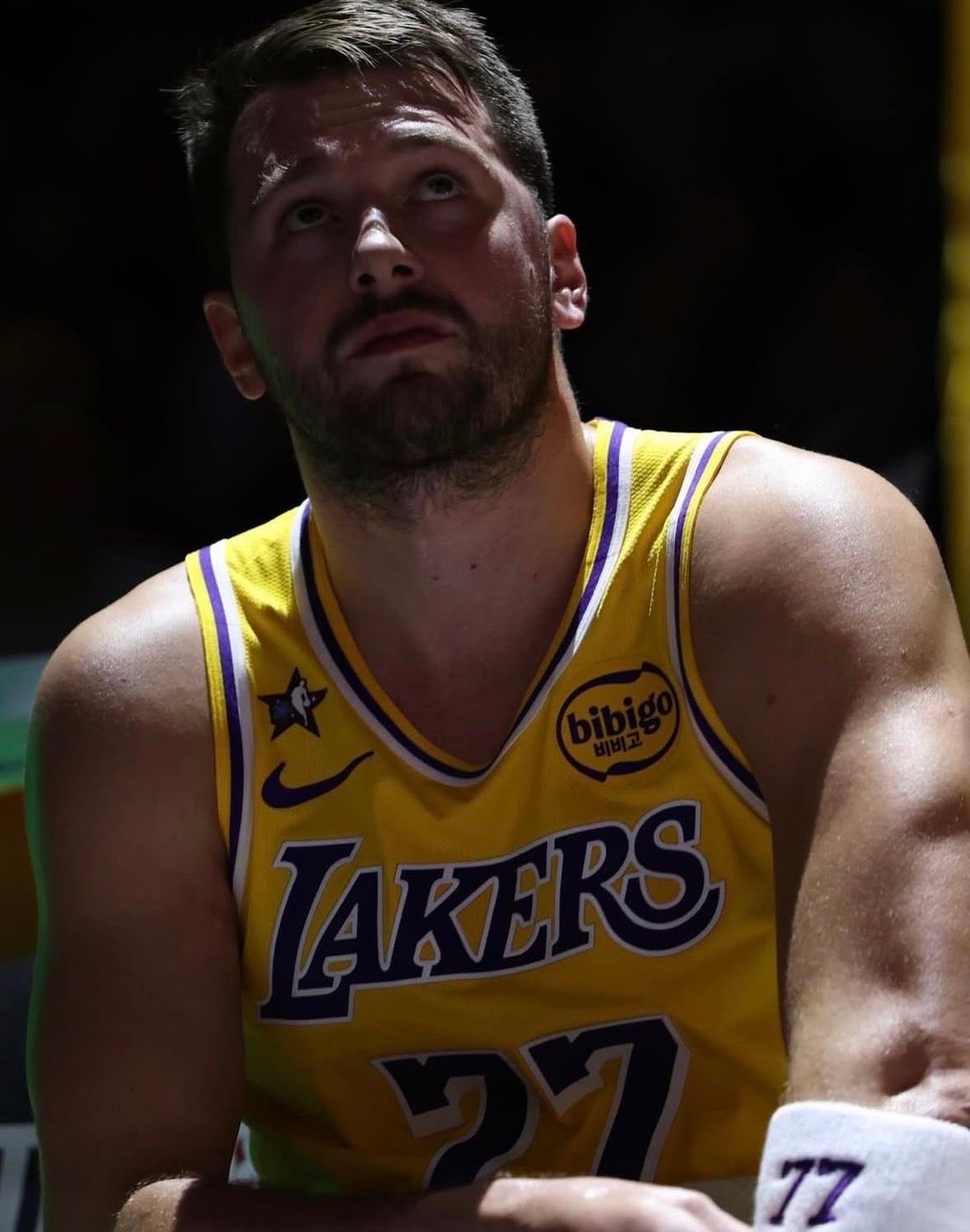 一个赛季的努力，难道最后颗粒无收吗除了未知的季后赛前景另外东契奇已经出战64场比