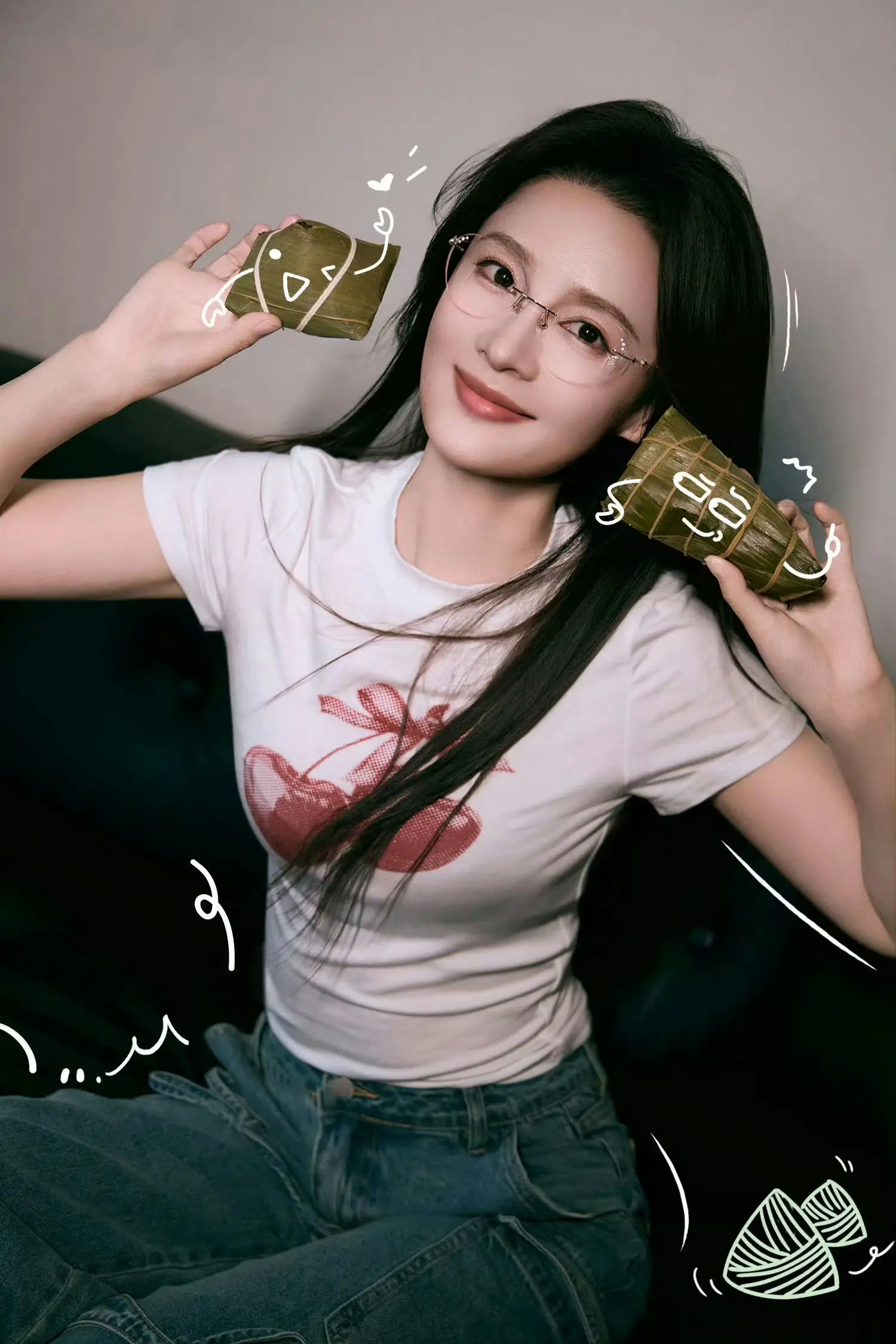戴眼镜的李沁感觉很有感觉？戴眼镜的李沁感觉很有感觉？