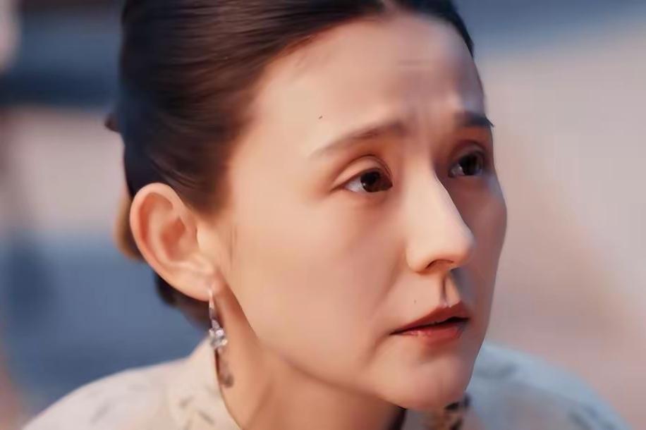 追剧《灼灼韶华》 剧情有趣，节奏感强，众生百态栩栩如生。
       但美中不