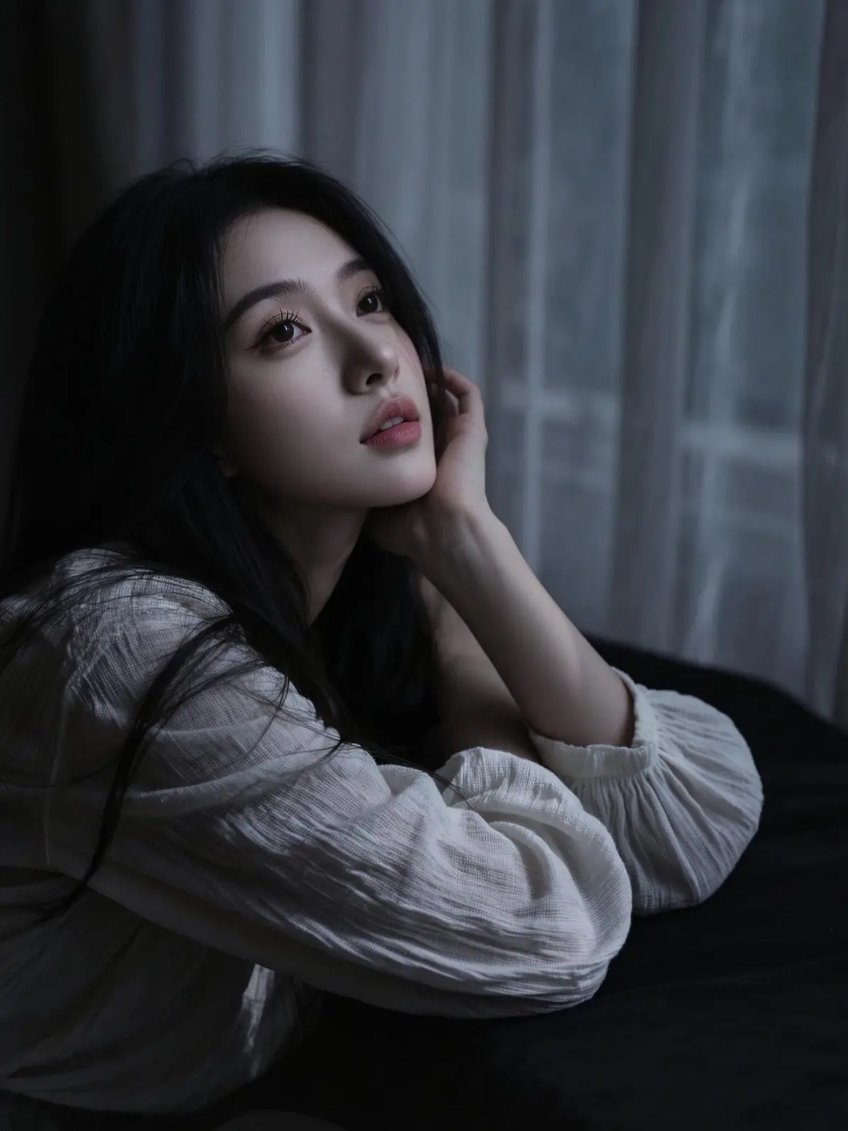 这样的夜晚 累与情绪并存。
