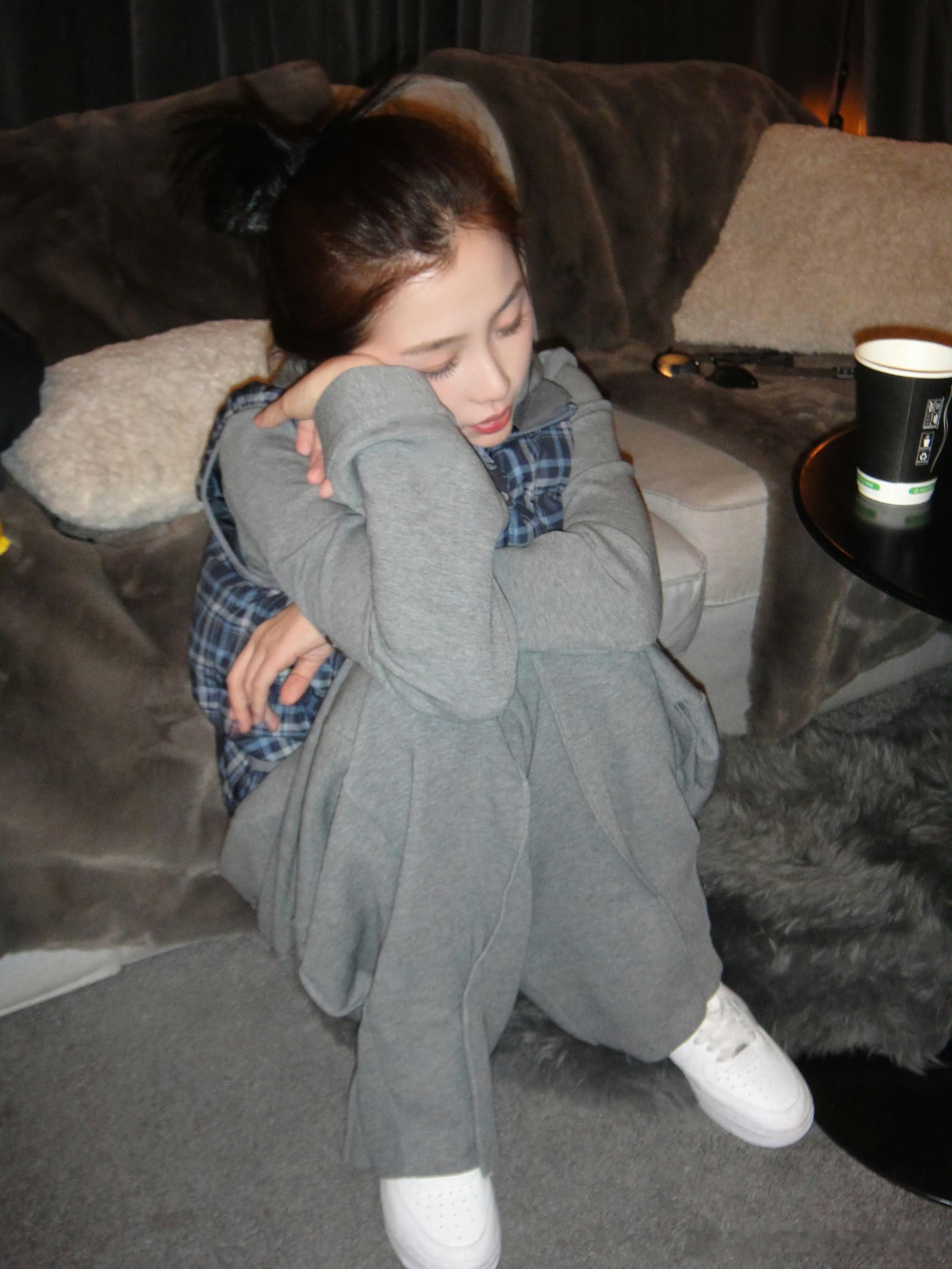 睡醒就看到了萌宝宝