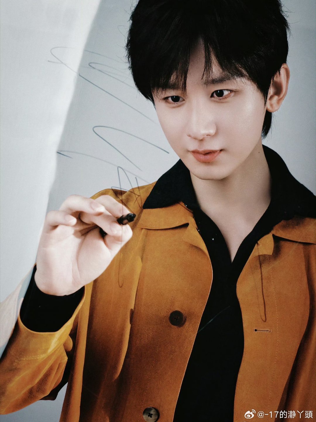 Y成毅赴山海cy成毅萧秋水李沉舟肖明明成毅的演技如同沉稳而又开放的土地，孕育着更