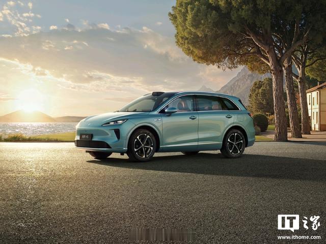 尚界H5交出亮眼成绩单，上市仅四月累计交付破3万，15.98万起的定价让鸿蒙智行