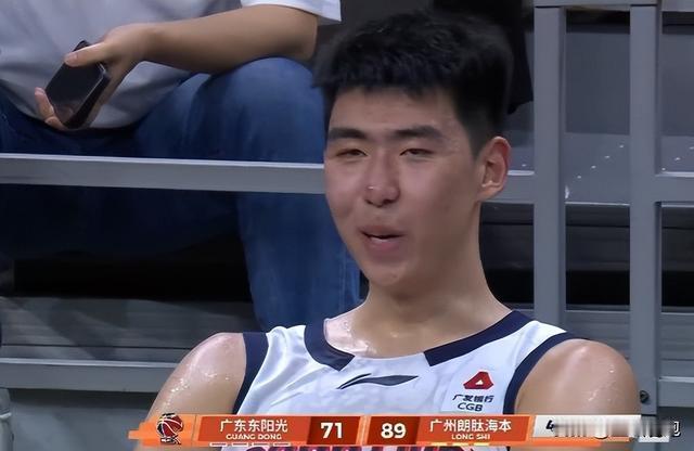 76比93，广东男篮附加赛第一场的比赛，广东男篮主场最终是以失败而告终。3局2胜
