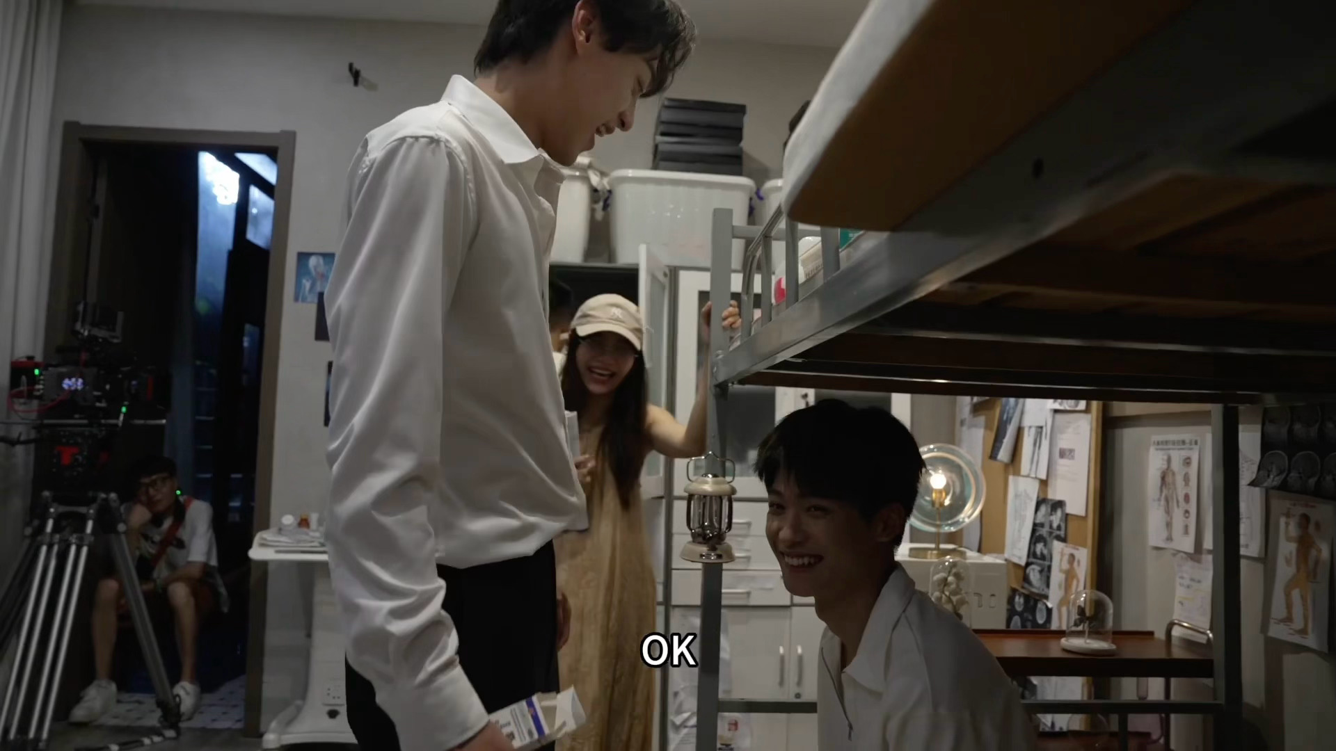 满脑子黄色废料 ​​​