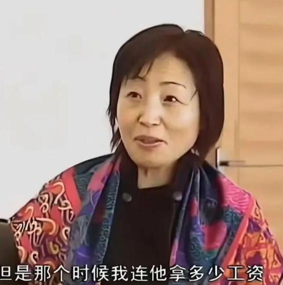 果然大佬身边的女人都不简单！
从施幼珍身上就能看出来


有结婚证在手
法律站在