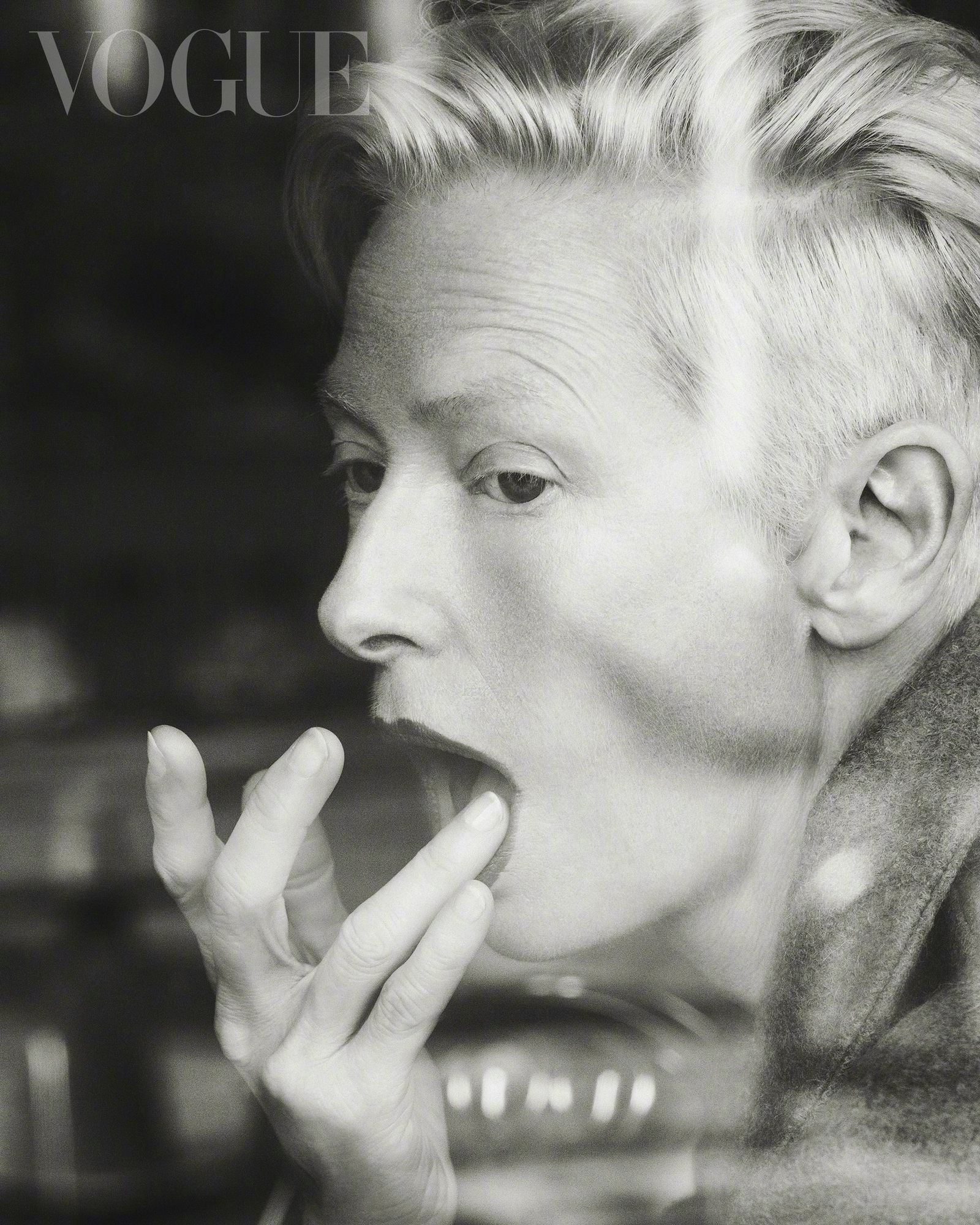 著名演员Tilda Swinton 登陆VOGUE 台版十二月刊封面人物。 