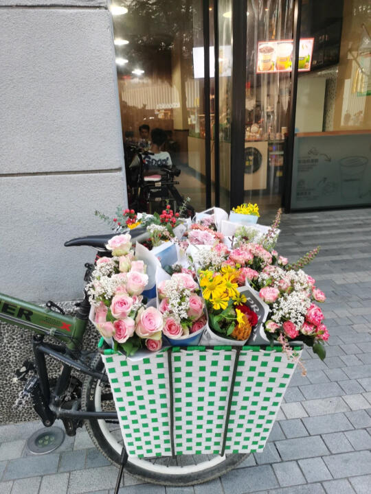 从摆摊到爆火，我总结的7条创业保命法则