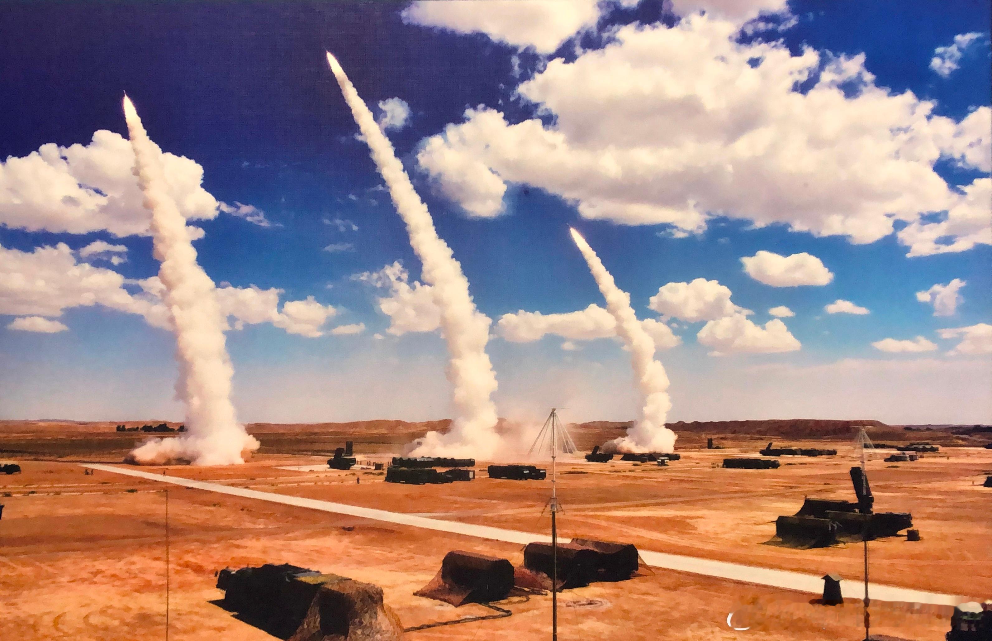 蓝盾演习是空军地面防空兵适应新的空天威胁和作战样式变化，拓展形成的防空反导实战化