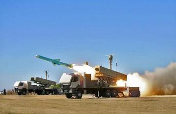 中东彻底杀疯了！
谁能想到，伊朗竟在4月1日这天，给美以送上一份“大礼包”。上百