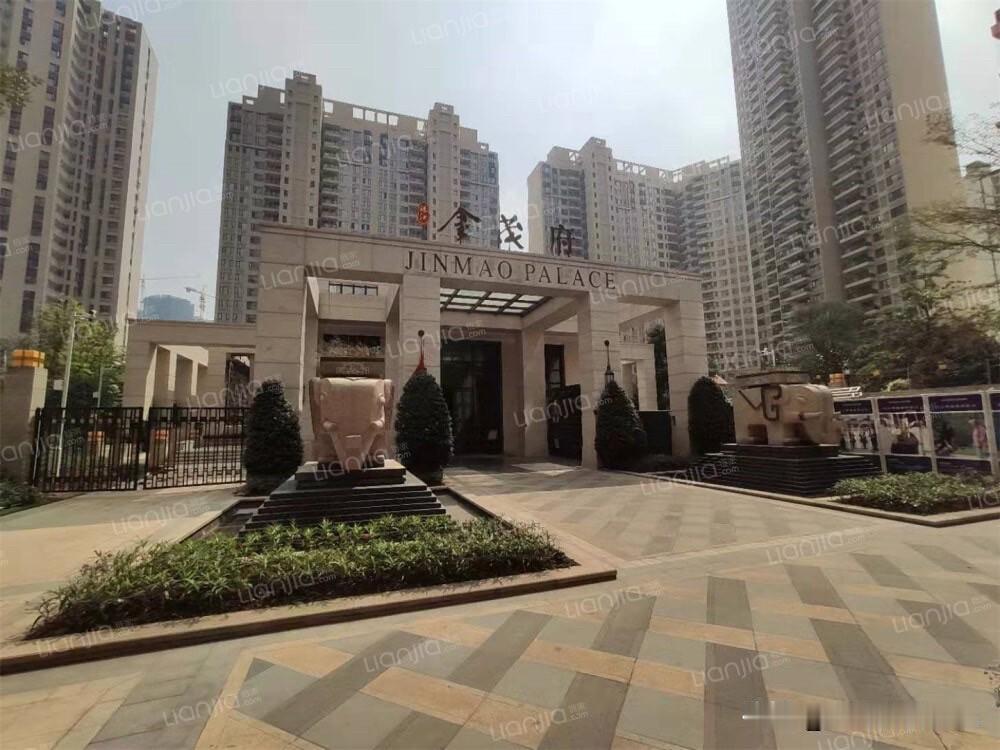 从615万跌到420万，广钢标杆珠江金茂府，现在值得买入吗？

有读者问广钢新城