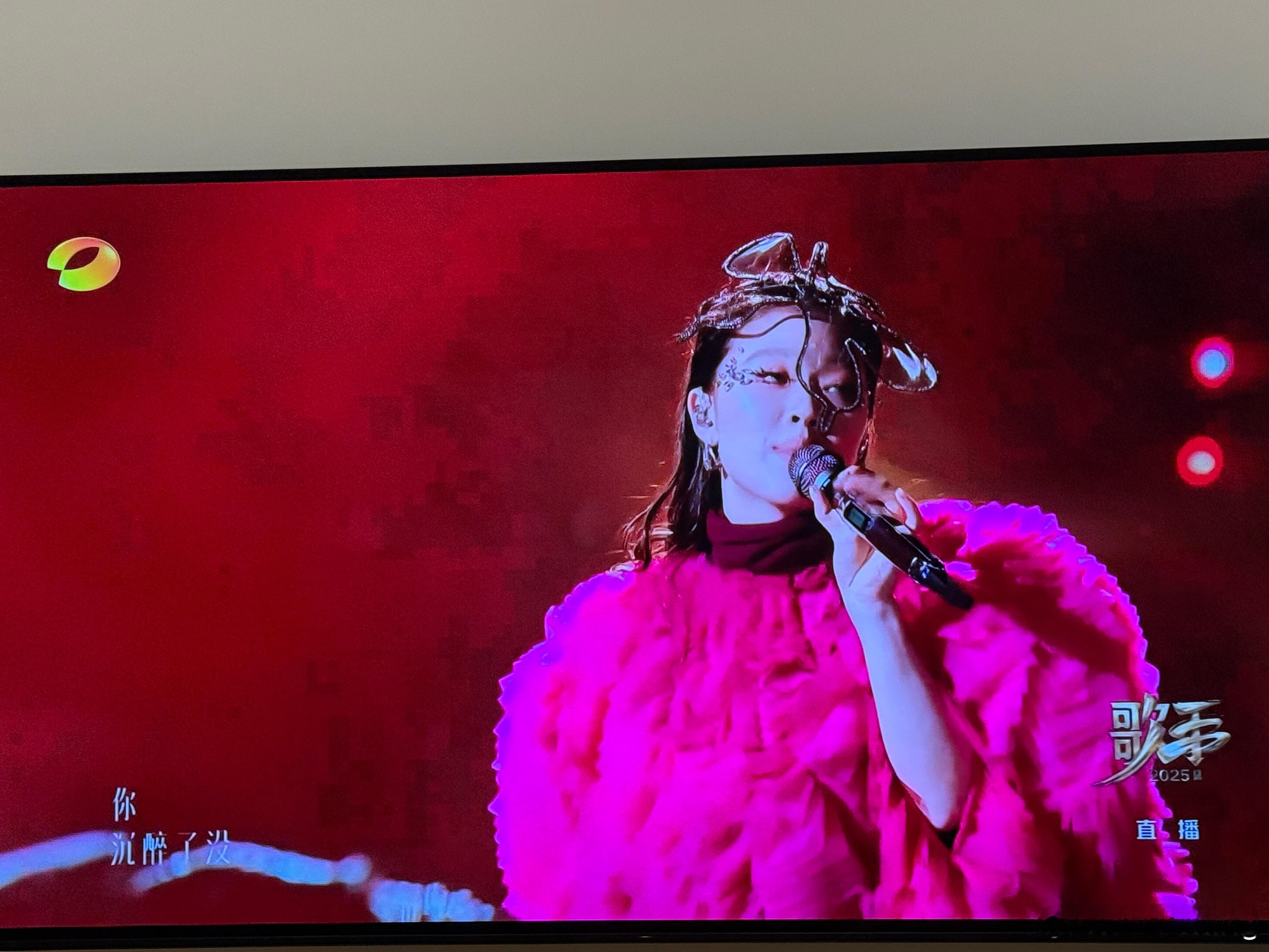 歌手直播单依纯这版《舞娘》真的不行，能不能不要魔改成这么阴间呢？歌手顺序 ​​​