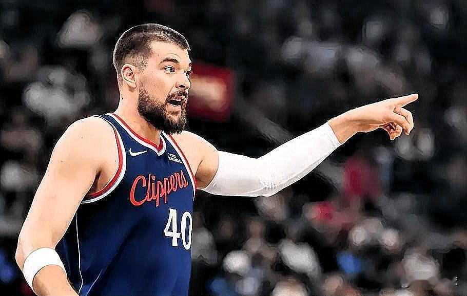 快船真是狮子大开口啊！

根据NBA记者Mike Scotto报道，在此前的交易