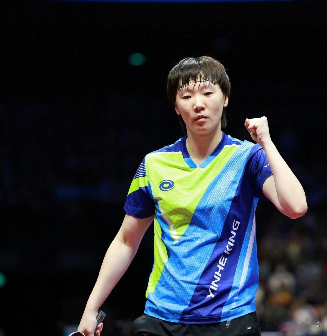 又有点看不懂了！
乒超总决赛女团决赛，山东鲁能俱乐部没让王曼昱上场，而是让小将徐