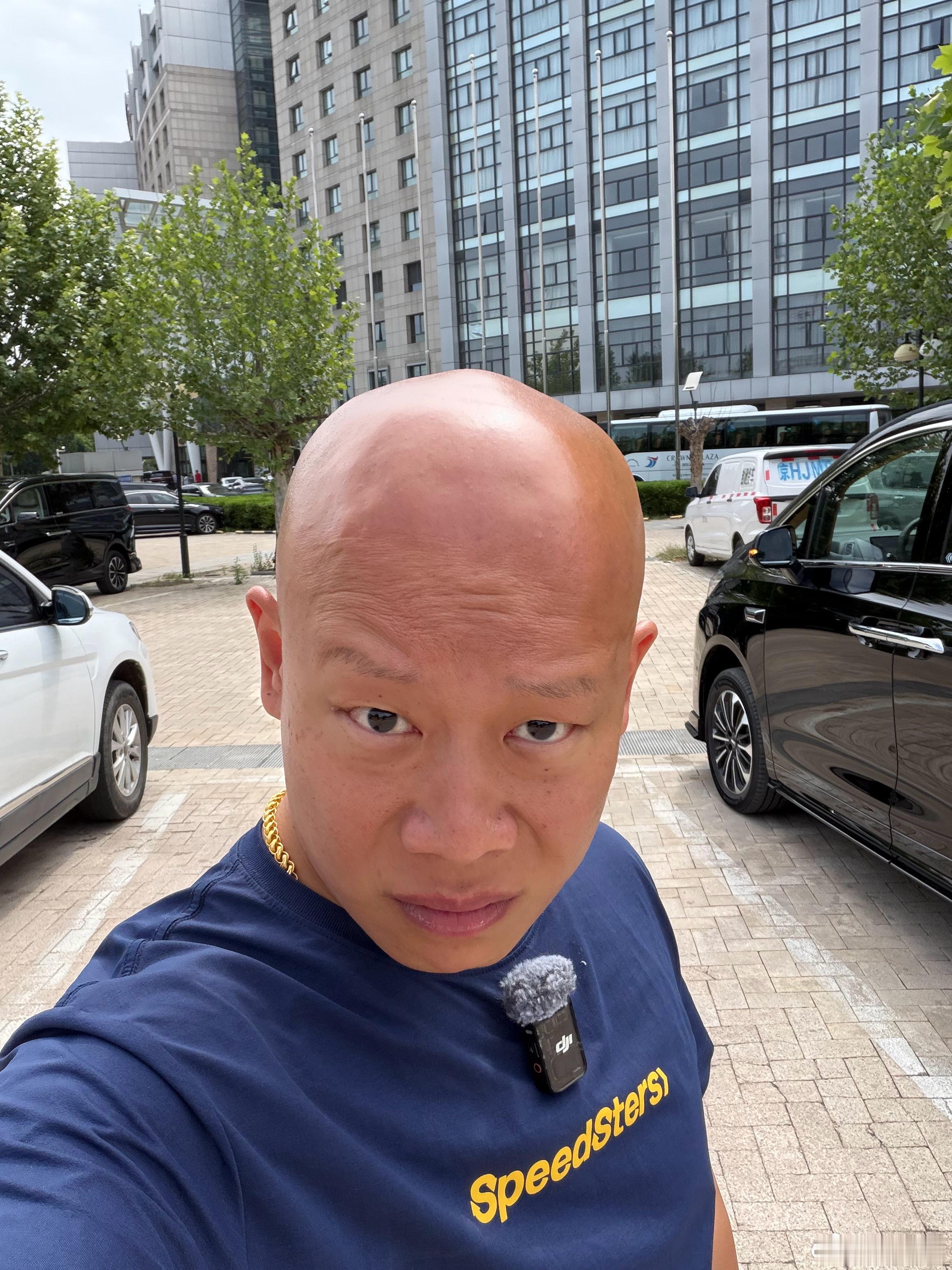 本来是黄豆，去了一趟川西，回来成红豆了