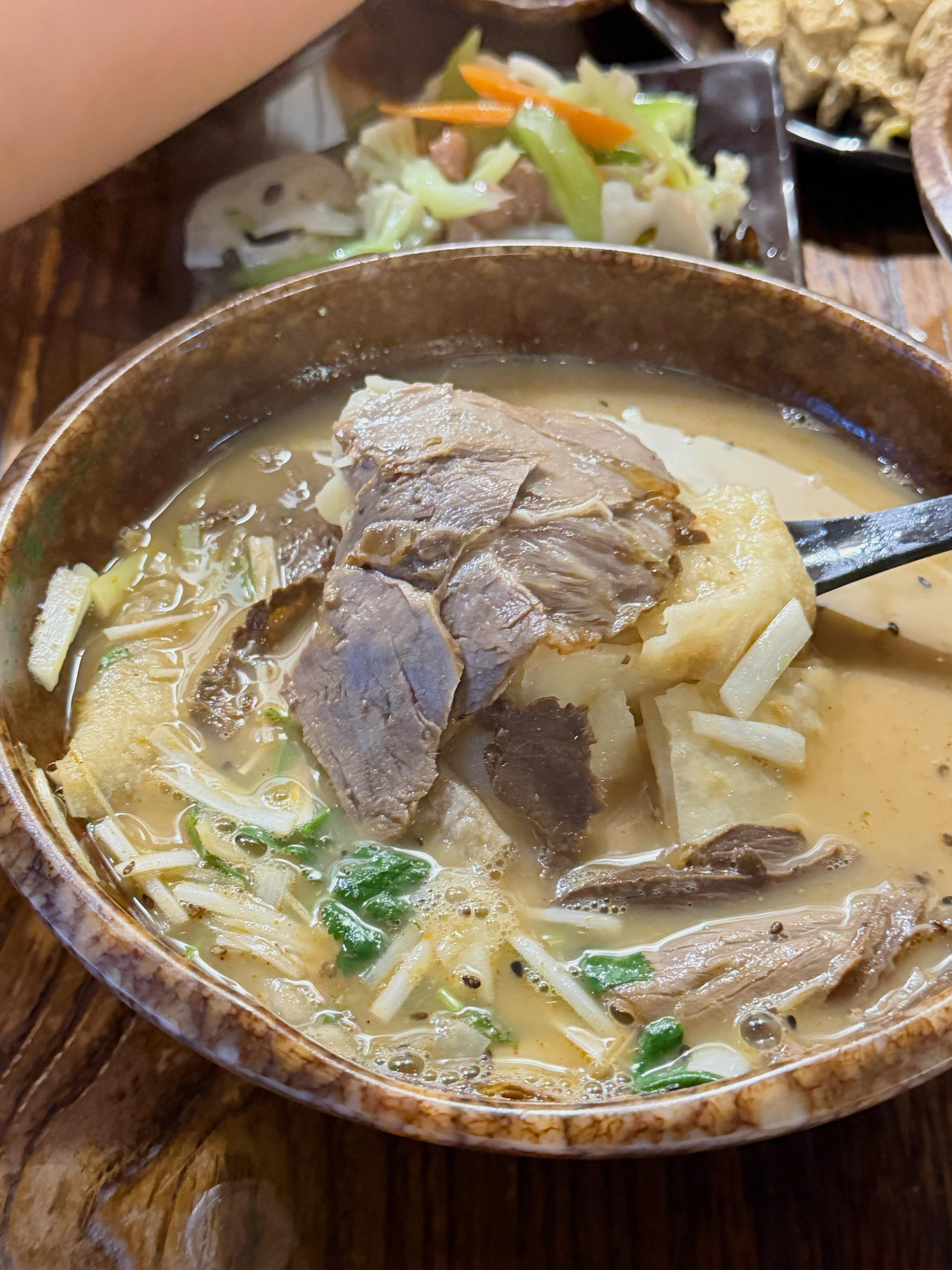 廊坊的牛肉罩饼  驴肉火烧！每个都好吃到我心坎儿上 