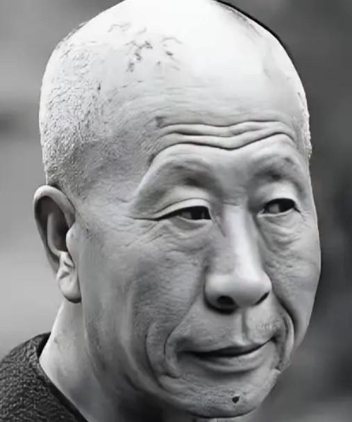 1950年，湖南巨匪姚大榜走投无路，准备下山向解放军投降，然而在这个节骨眼上，一