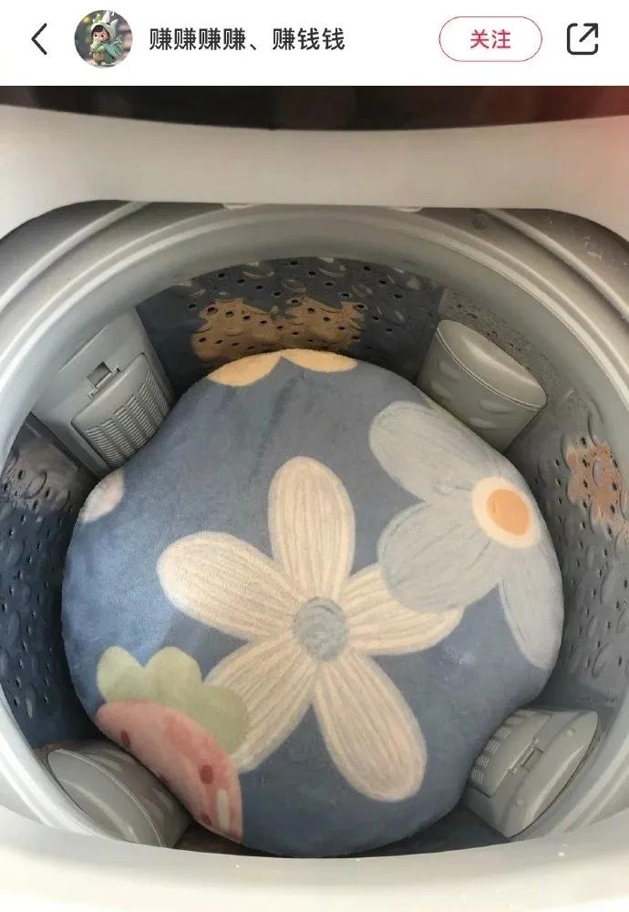 就想问问大家洗完被罩都是这样吗？怎么像发面馒头[捂脸][捂脸][捂脸]。