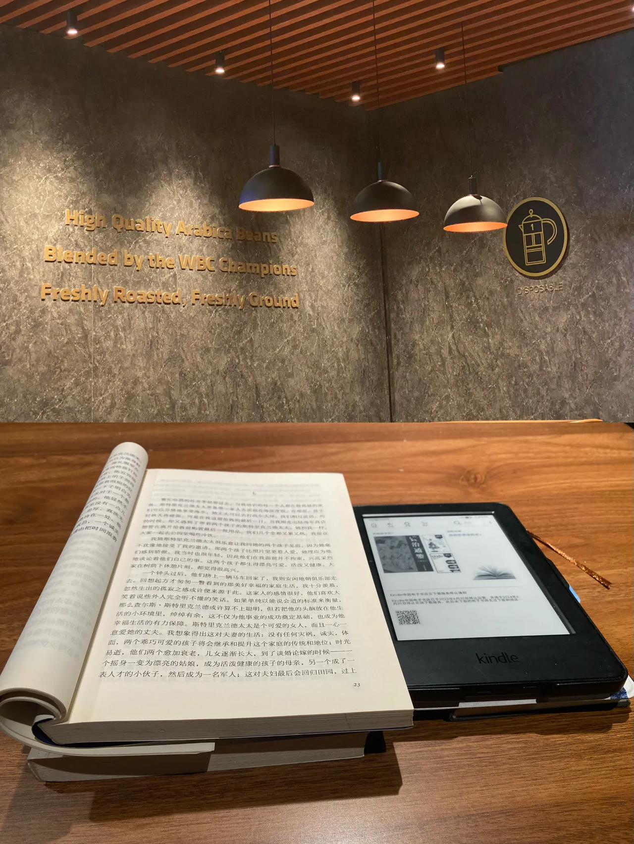 阅读，千万次的将自己复活

三年多的日常阅读，100多本书，

陪伴我走过了很多