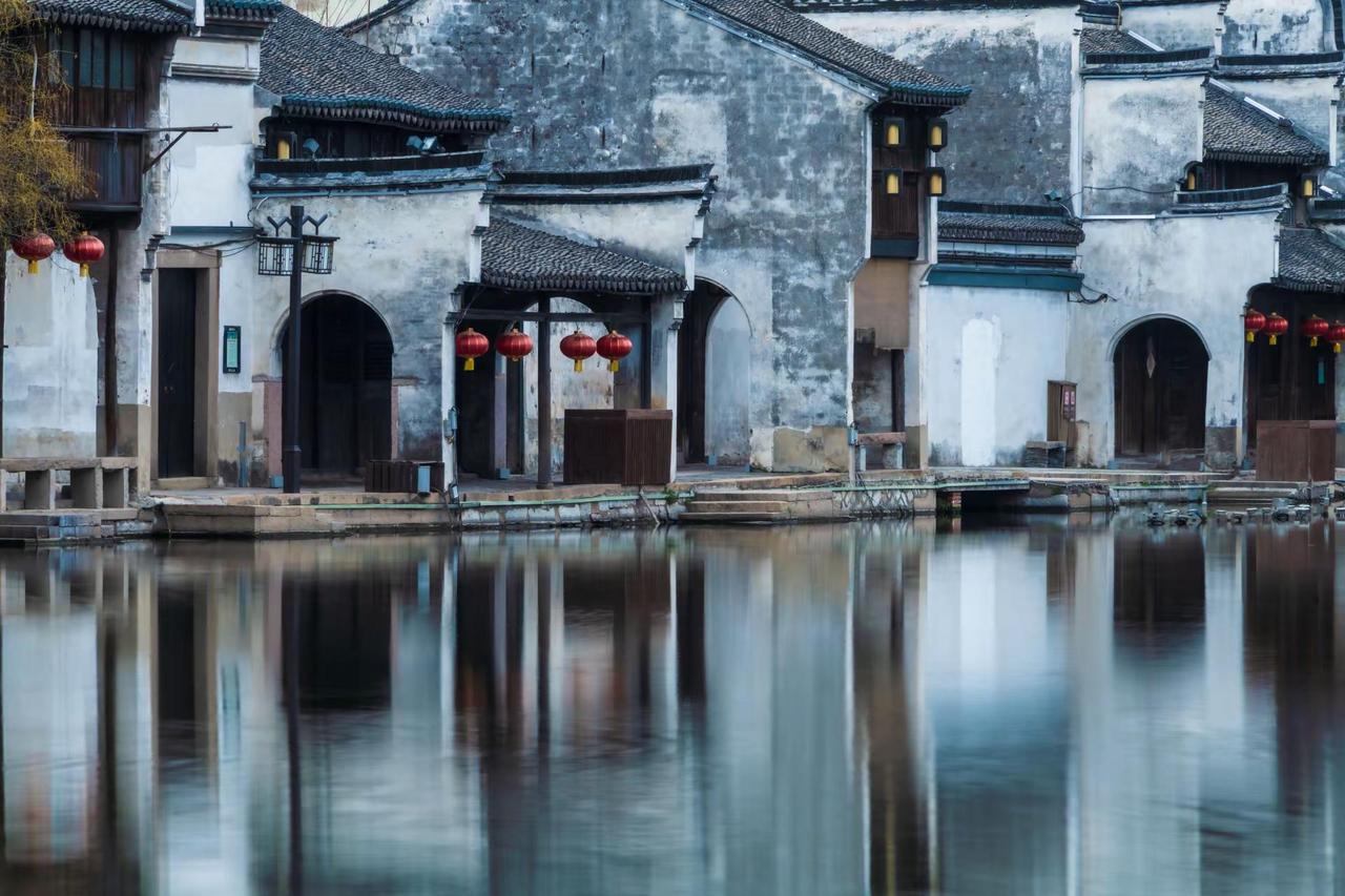 南浔古镇。南浔古镇