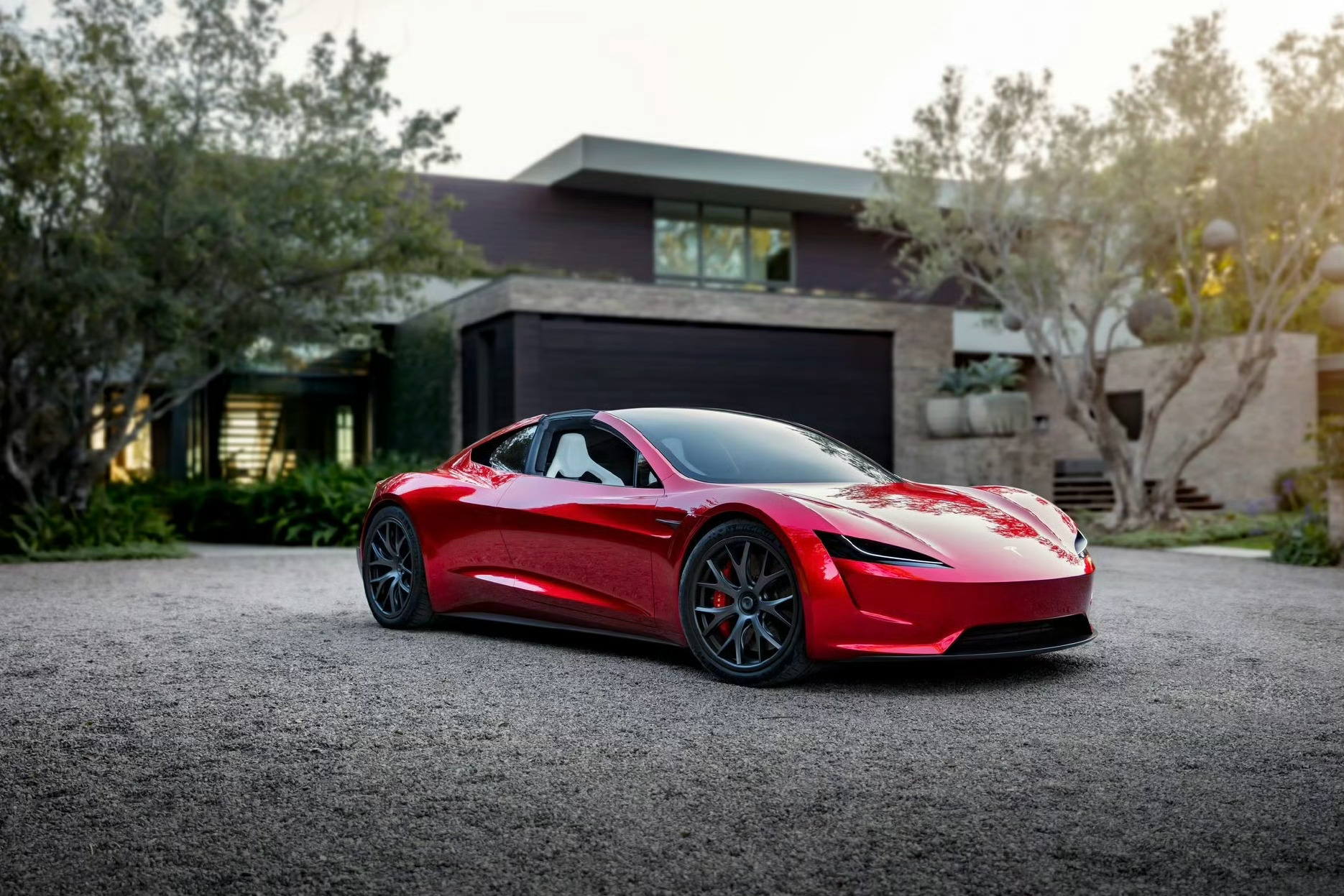 马斯克称安全不是Roadster首要目标 马斯克预告4月1日公布全新Roadst