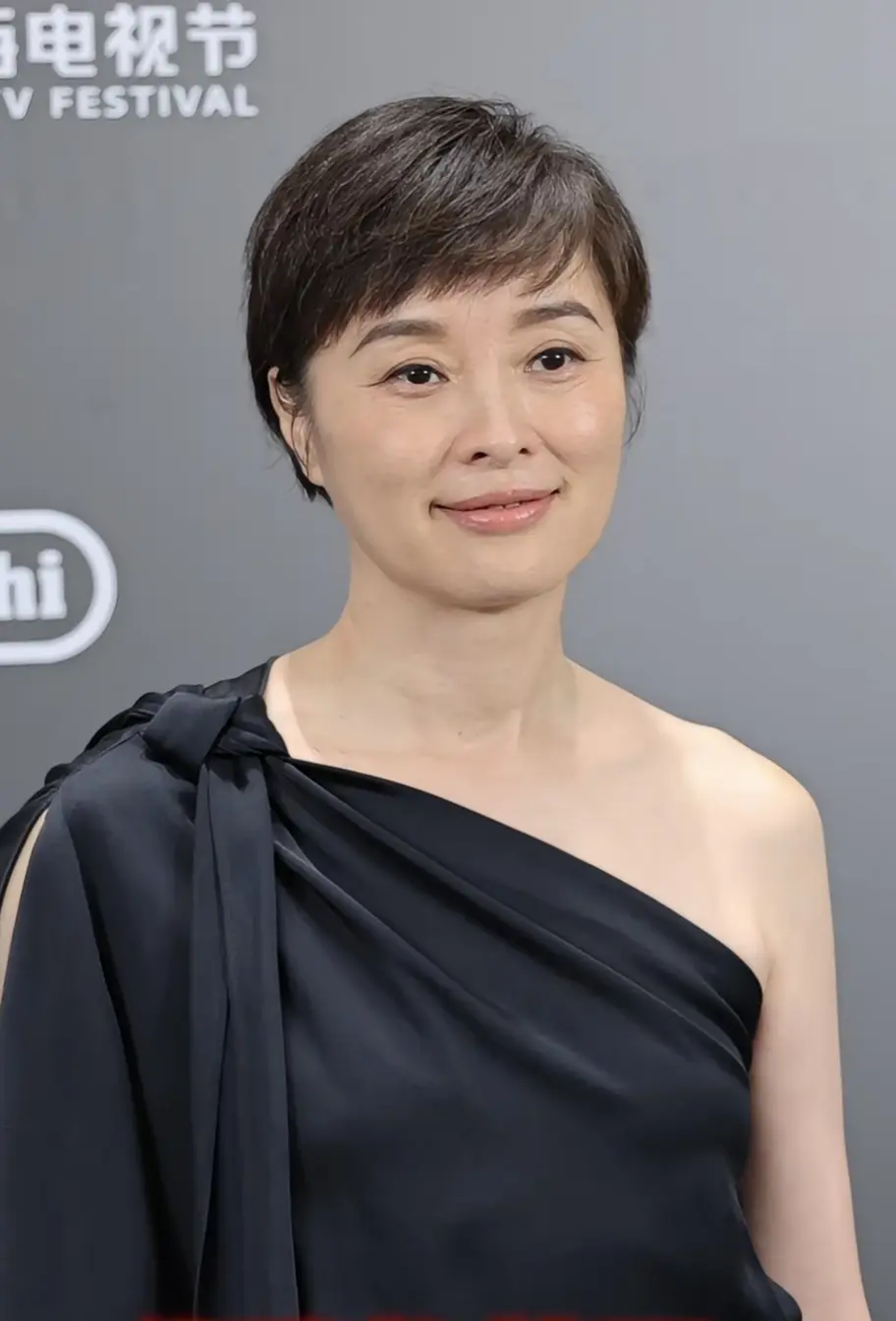 吴越，永远都是那么优雅内敛