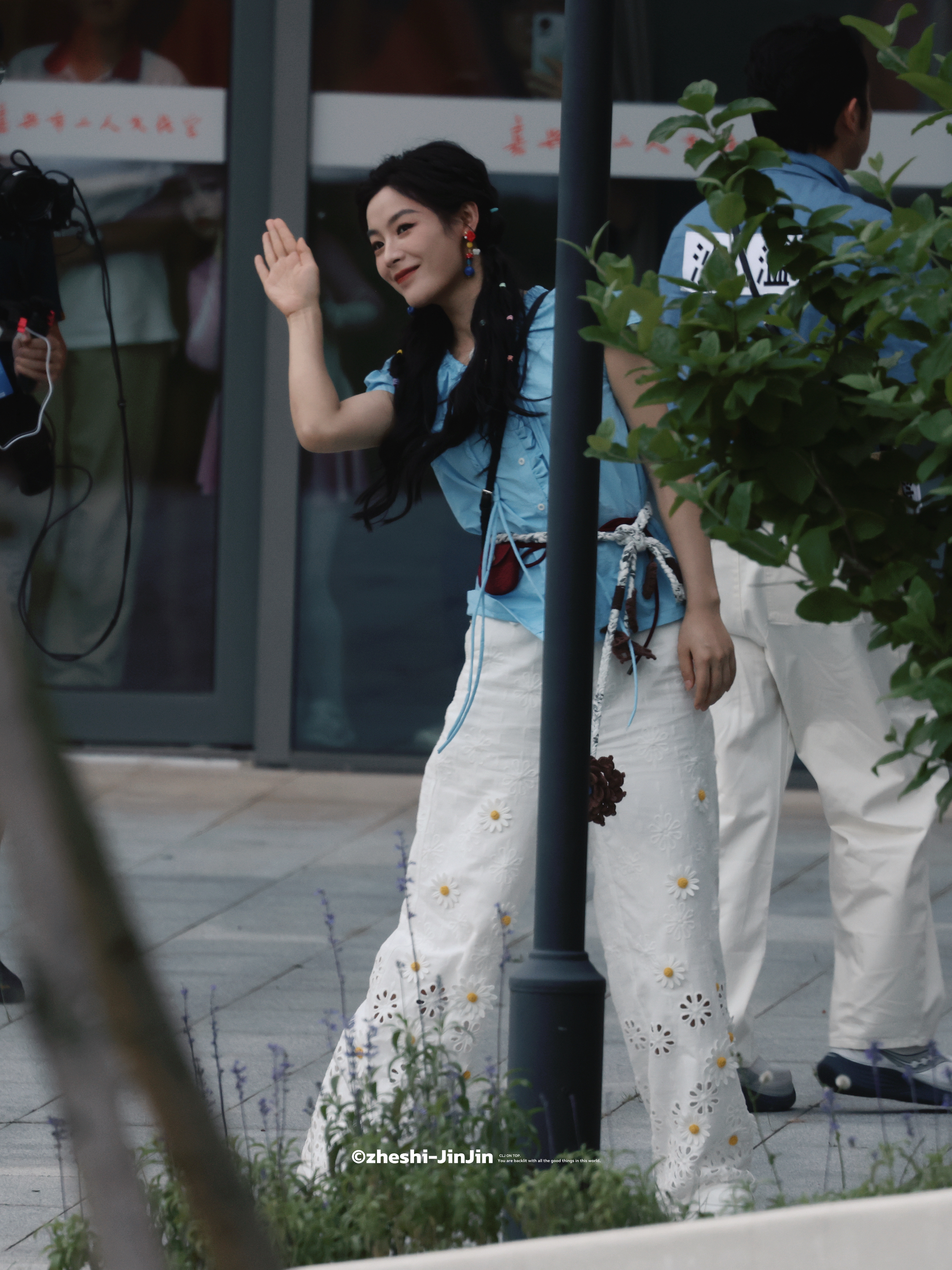 奔跑吧路透🍃 已成为陈丽君的梦女 🧚是看到灯牌的开心小孩一枚呀～