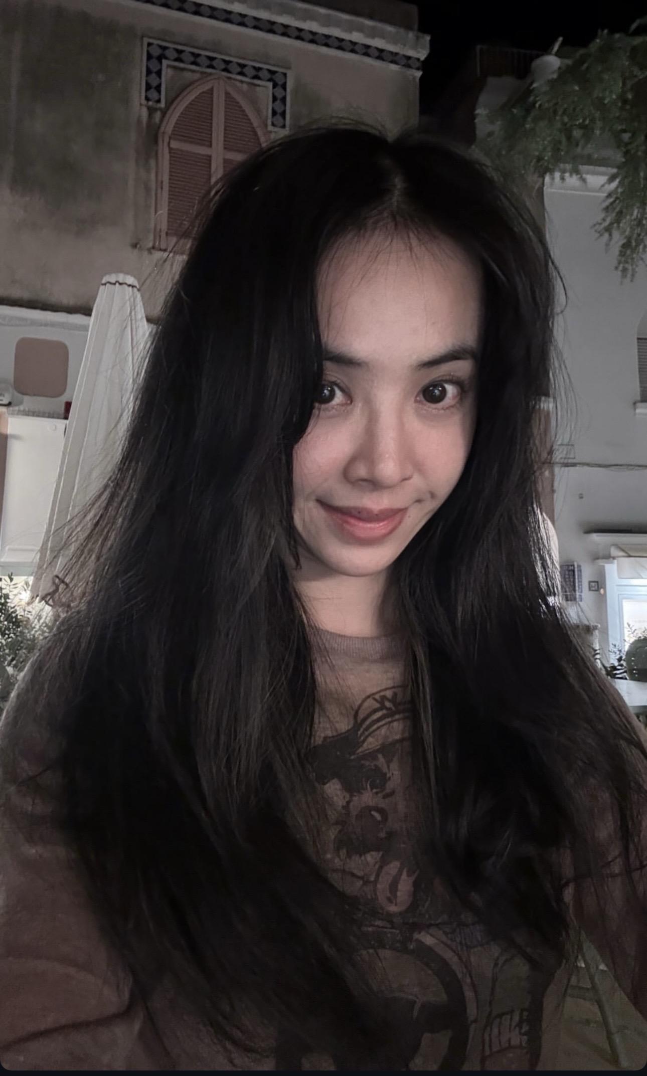 蔡依林这对吗？你怎么能美的那么轻松啊。少女感溢出屏幕了，简直不要太美了   📷