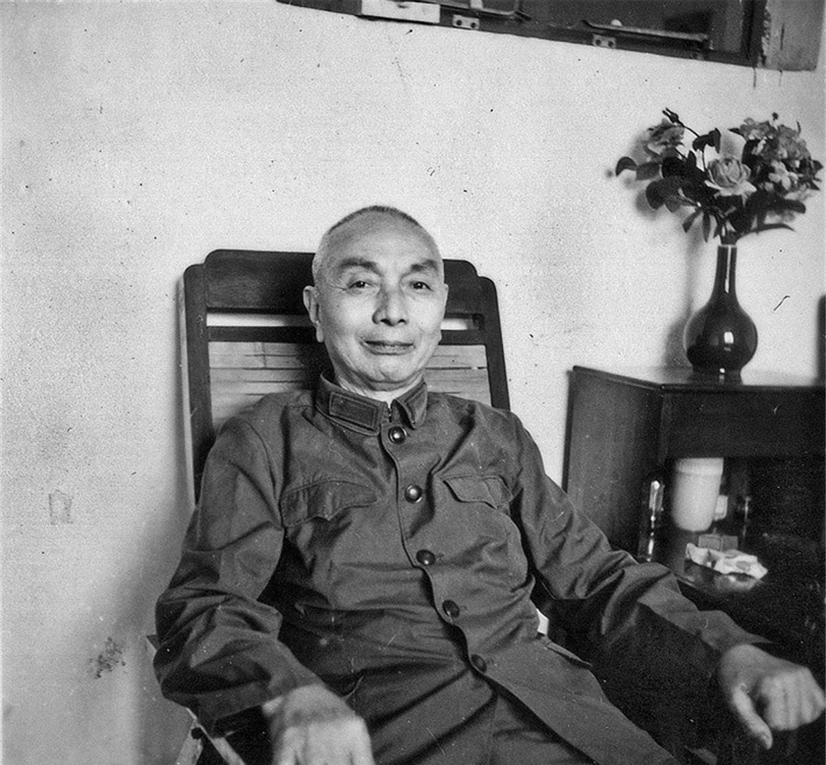 1990年郭汝瑰离休后赴北京找张震，他话刚说一半就被打断，张震坚定表示全力支持郭