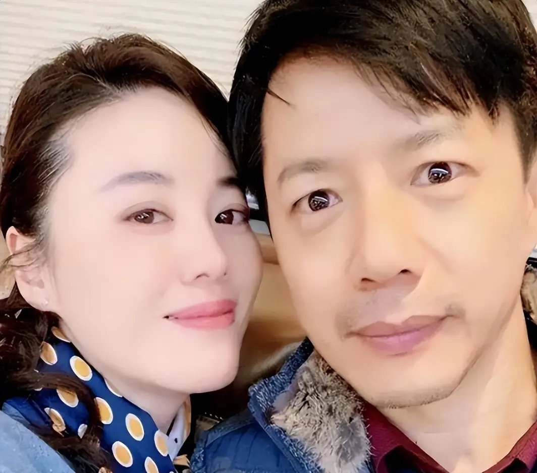 为娶到妻子足足追了9年，婚后妻子怕疼做了丁克，余生只想宠着她 