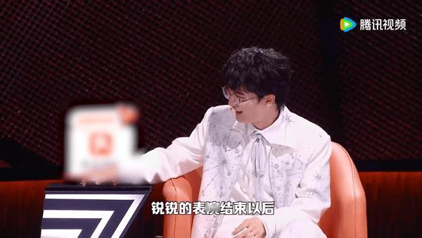 周深在最后一刻放弃了周深撤回了一个投票周深真的很严谨了，差点就是差点 