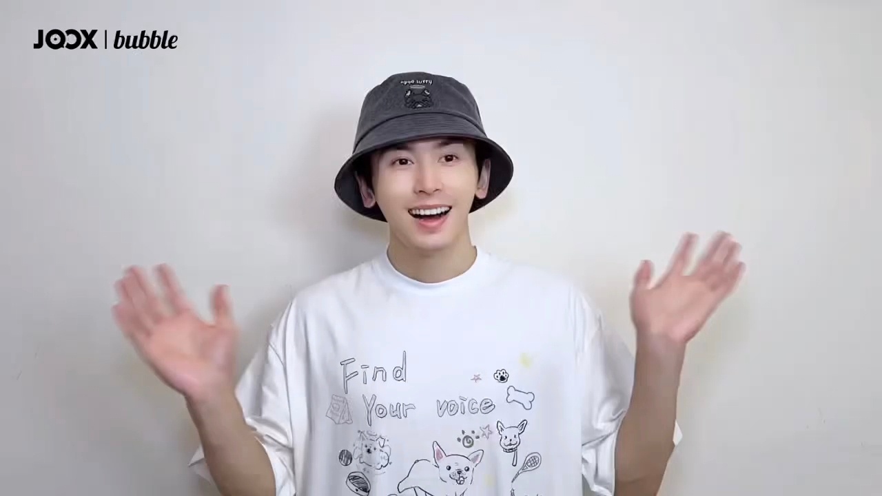 【重复2】阴沟蛆嚼人家美貌也不能让你嚼好看那么美，动态必须来一个 