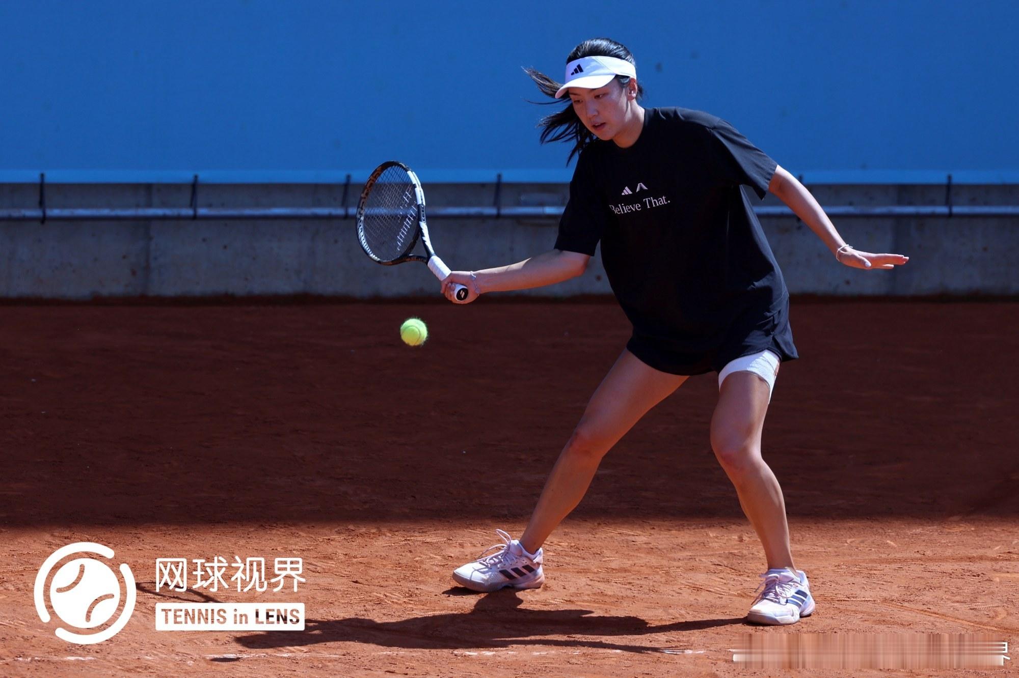 王欣瑜备战马德里公开赛王欣瑜本站比赛首轮轮空，次轮将对阵玛丽亚/萨姆森，第三轮对