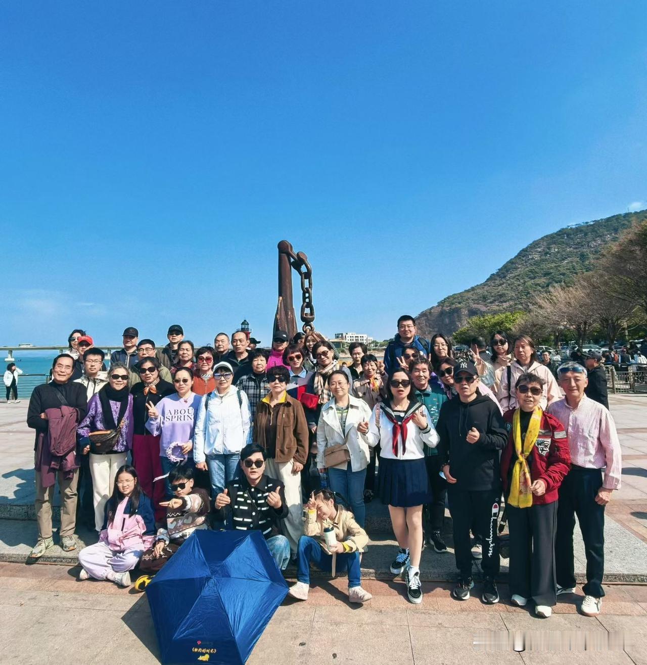 南京-潮汕五天四晚跟团游D5-3
昨天早上在潮州市美居酒店吃过自助早餐后，前往揭