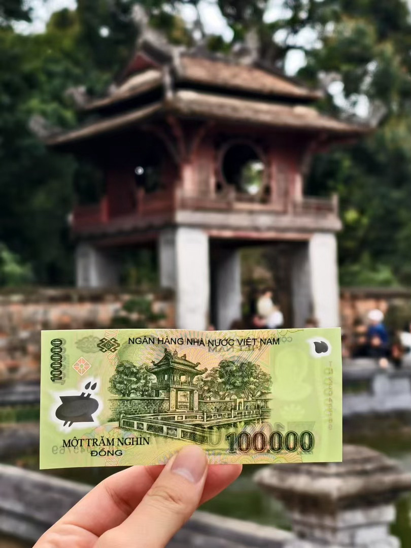 原来我真能花100万不说了…去越南的时候每顿都得画个几十万真的有点离谱了好吧