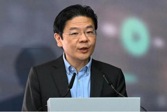 新加坡总理急了！8月23日国庆大会上，黄循财直接用中文下死命令：“绝不可成为单语