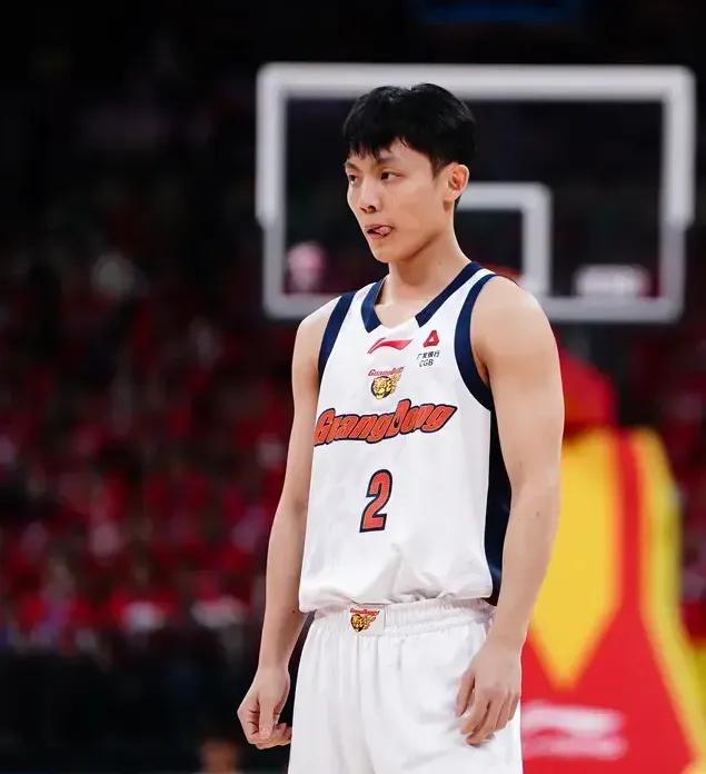 冷知识——运动员大伤之后元气很难恢复正常！

看看那些曾经在赛场飞奔的身影，一旦