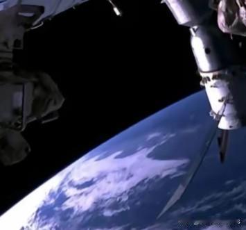 太空换乘：神舟二十号航天员乘备用飞船安全回家

今天，神舟二十号的航天员陈冬、陈