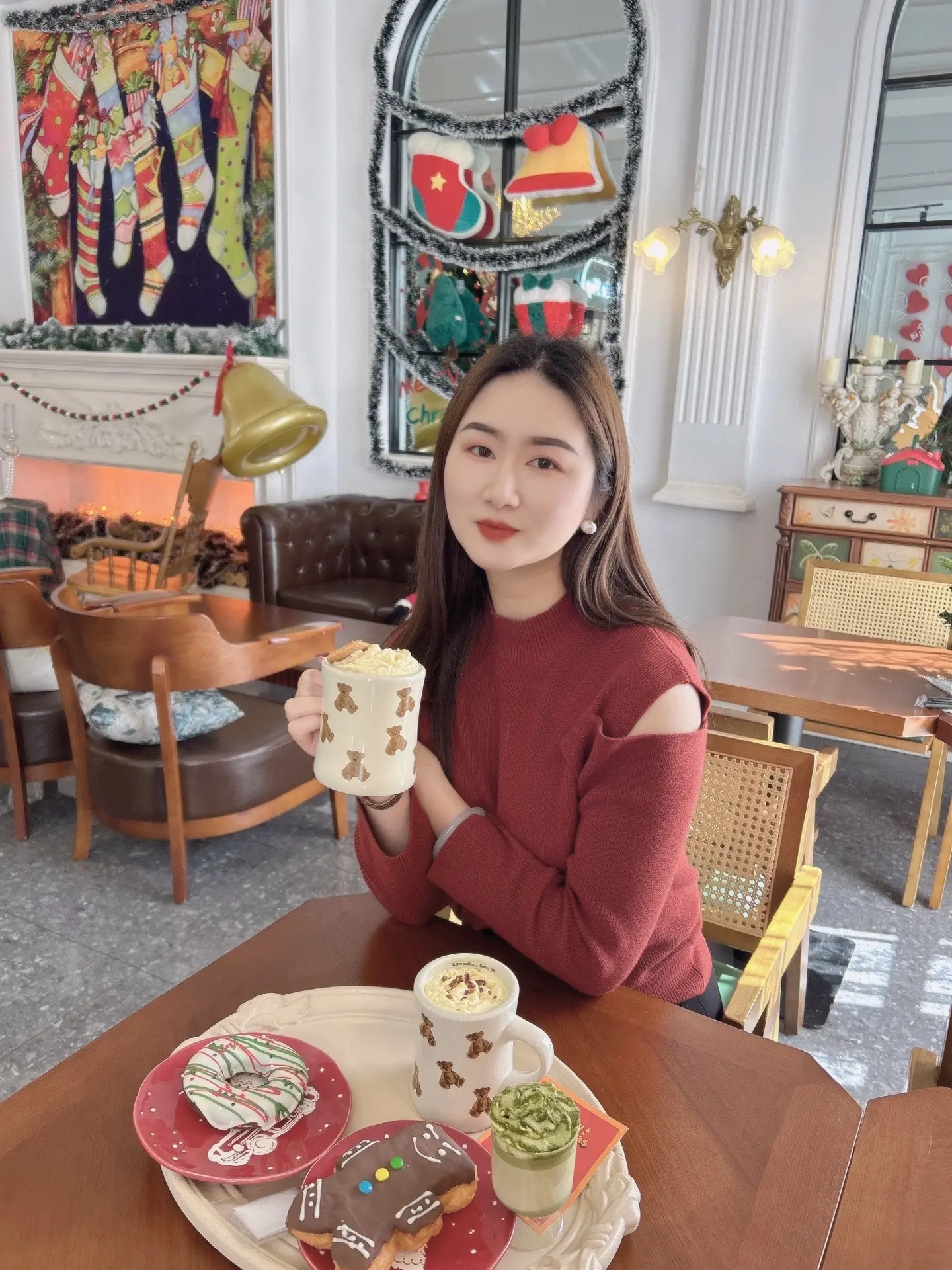 好难过 脚踝受伤了🙈 最近不能拍视频了……