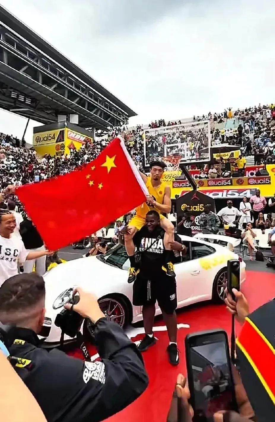 39岁！还这么能飞！[捂脸][捂脸][捂脸][赞][赞][赞]陈登星，给🇨🇳