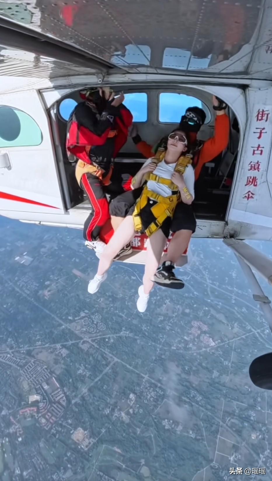 很想去体验一次  目前的生活一片迷茫