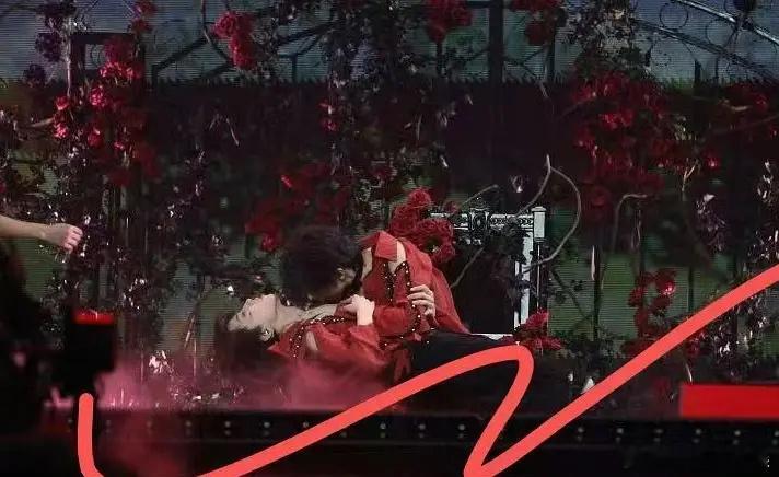 麦麸真是祖传，时代峰峻四代才十三四岁麦这么大 ​​​