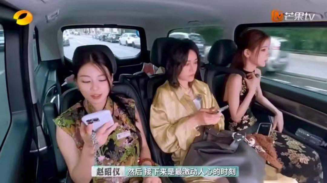 尚雯婕巴黎真的有人脉巴黎合伙人名场面巴黎合伙人 全员手忙脚乱时，尚雯婕靠人脉轻松