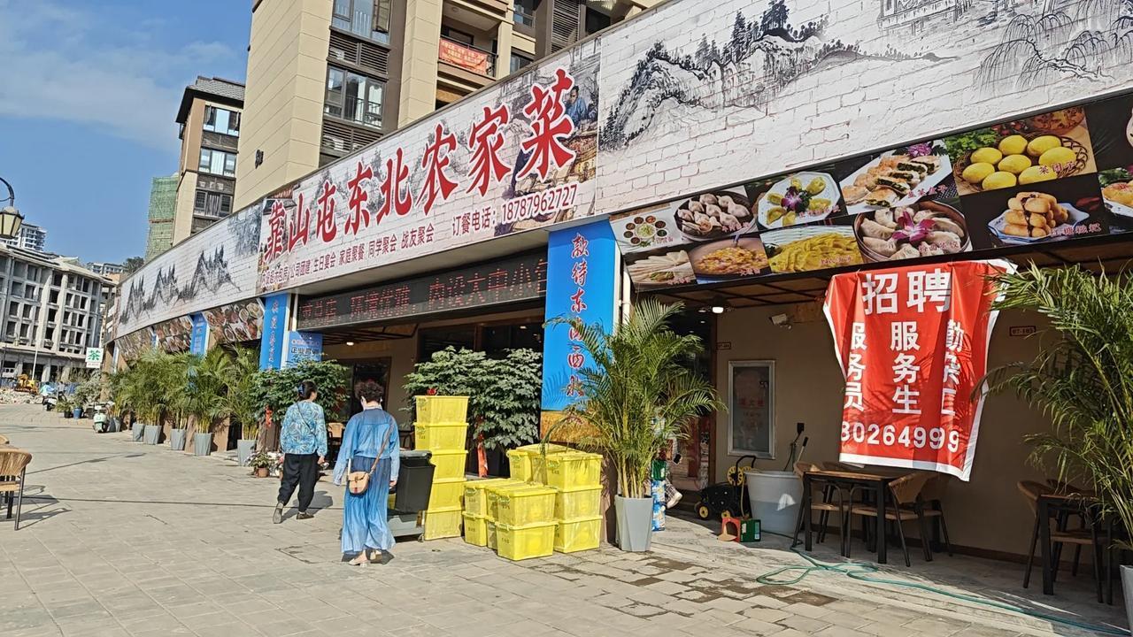 昨天晚上虽然喝多喝吐了，但是，酒桌子上，一位刚刚退休的，小学女校长提酒说了“三个