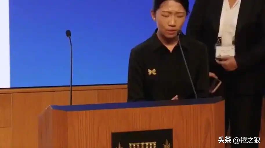 瞎咧咧：站街🐔沙拉猪呼吁华人禁食铁板鱿鱼
 
近日一位自称Sarah Zhu、