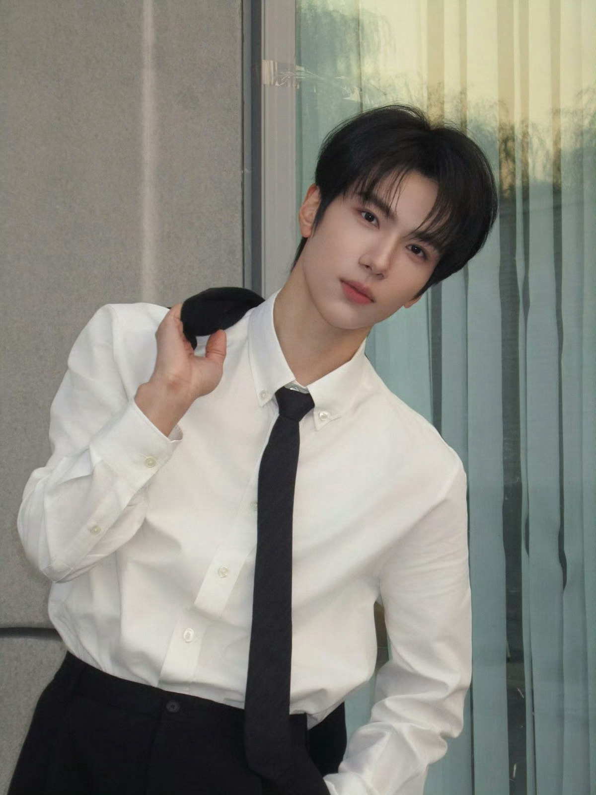 余承恩 yce余承恩天书黎明 yce余承恩顾天 你用实力打破质疑，用真诚赢得喜爱