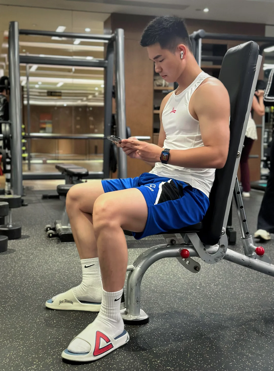 见人不如健身🏋️